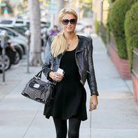 Paris Hilton runs errands in Beverly Hills | Picture 111755